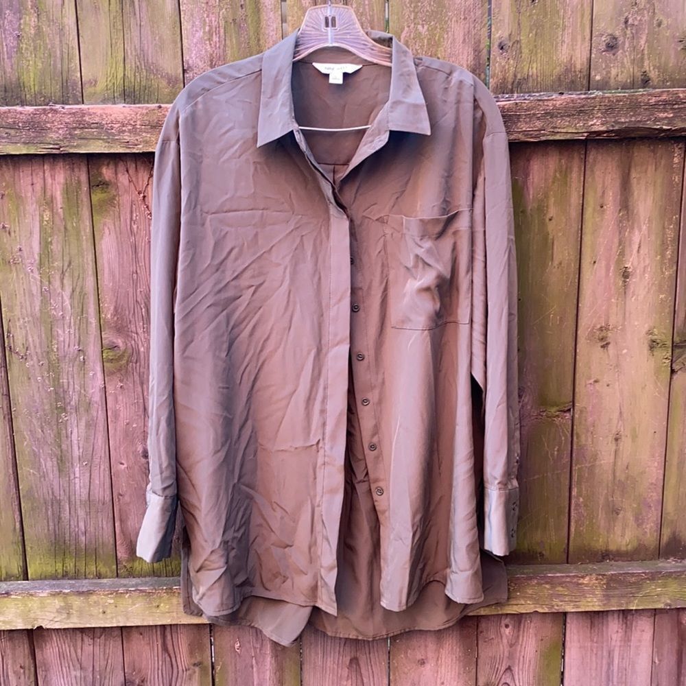 None west button Down shirt sz. L